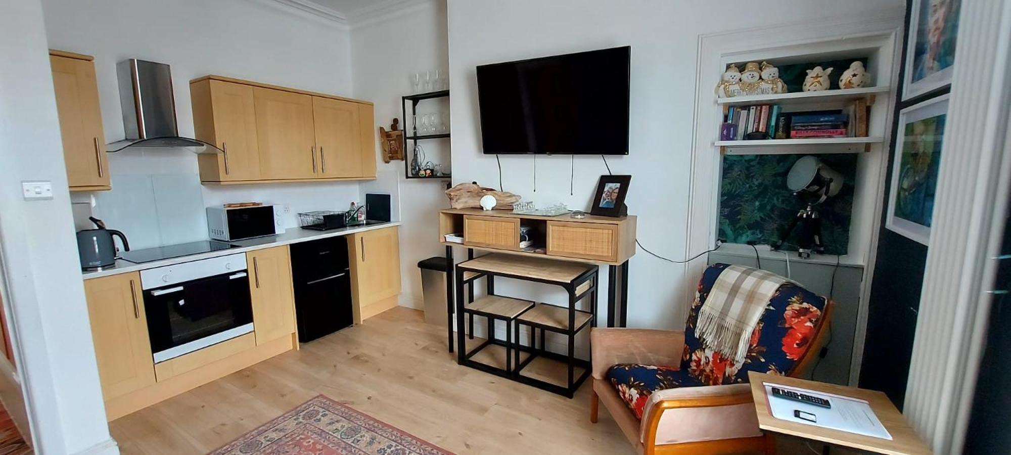 Lovely 2 Bedroom In Fife Apartment *